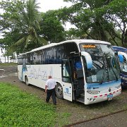 En bus vers notre bateau de rivière