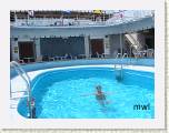 2005:05:25 12:24:49 - Piscine sur le Coral