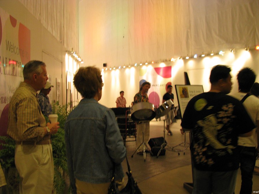 Rue du bord de mer - l'avenue Kalakaua