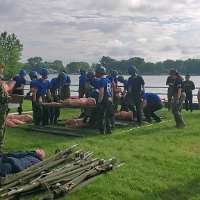 Vidéo - Course à obstacles - Transport d'un blessé