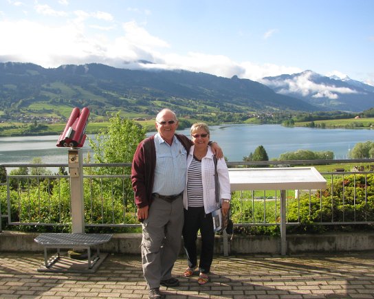 Suisse Mulhouse , Cheyres, Fribourg, Gruyères, Lausanne, Zurich, Appenzell