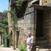 Rue typique de Sarlat, cité médiévale
