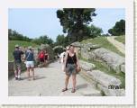 2005:06:28 16:07:43 - Entr�e du stade d'Olympie.
