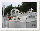 2005:06:28 16:07:43 - Cimeti�re pr�s d'Olympie.