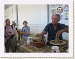 2005:06:10 10:33:14 - Fabrication de c�ramique � Arhangelos