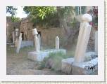 2005:06:11 09:07:38 - Cimeti�re musulman de l'�poque des turcs