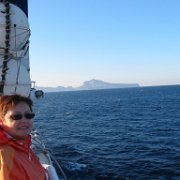Visite à Capri Merveilleux paysages, baie de Naples, le Vésuve au loin, Sorrento au passage.