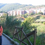 Visite d'une petite ville de la campagne de Rome Les cartes de Google sont excellentes pour les noms de rue. Pas pour les chemins de fer, les gares ou les attraits touristiques qui n'ont pas payé Google. La...