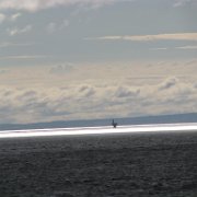 Traversée à Tadoussac On dirait une plate-forme pétrolière. Phare du haut-fond Prince au large de Tadoussac. Mon ami Jules a déjà travaillé sur cette plate-forme. Cliquer sur photo...